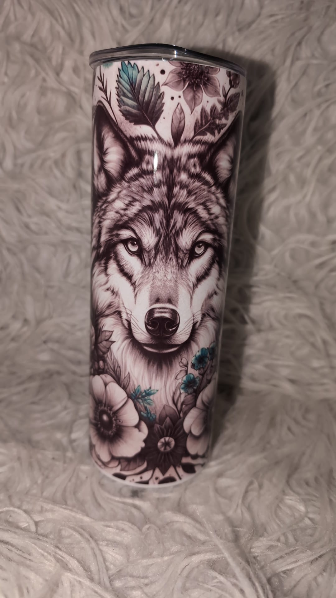 🐺🌿 Wolf Tumbler – Limitierter Resteverkauf