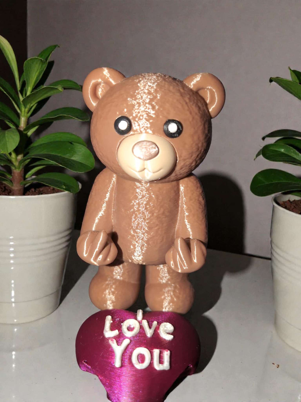 Valentinsteddy mit "I Love You"-Herz